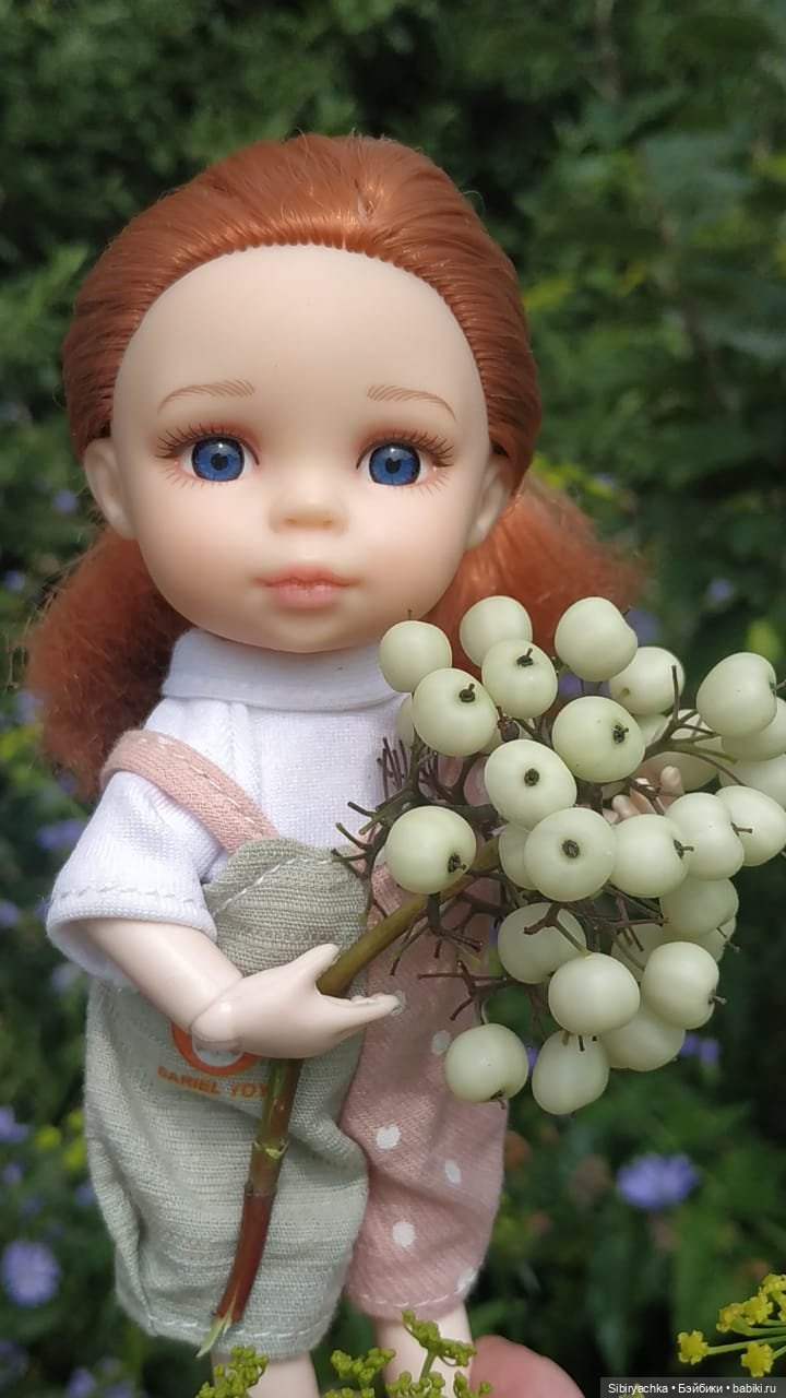 Летние прогулки Лизоньки и Полины