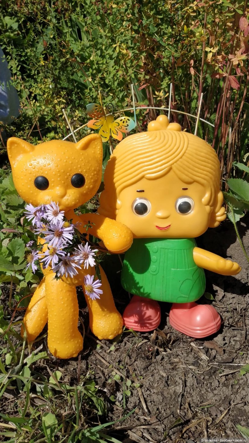 Деревня "Радость" — Игрушки СССР и советского детства: резиновые