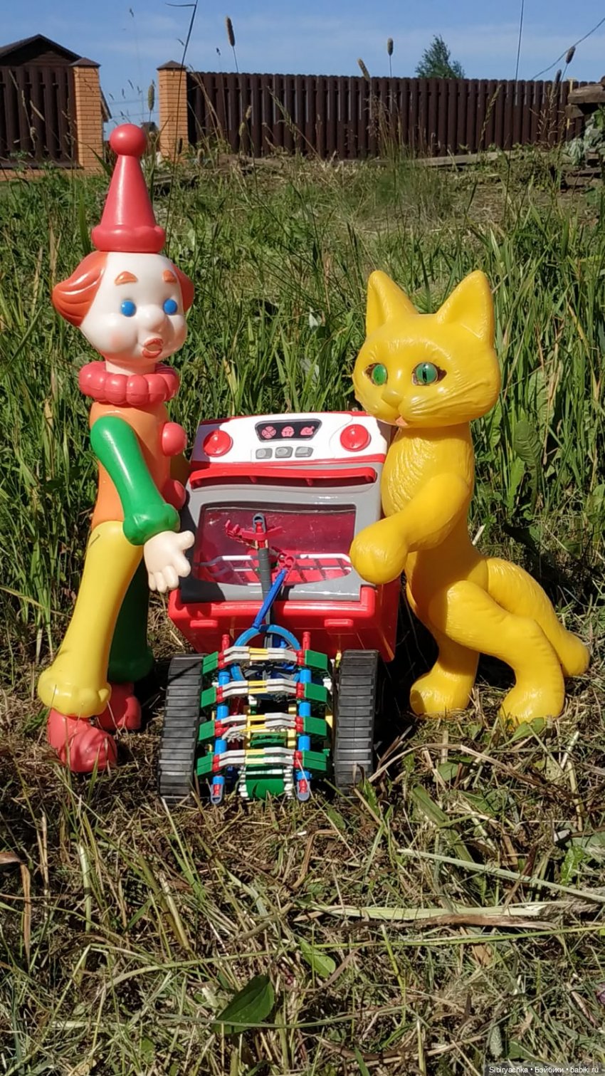 Деревня "Радость" — Игрушки СССР и советского детства: резиновые