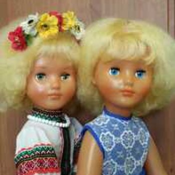 Две Натальи - две сестрицы, две красавицы-девицы.