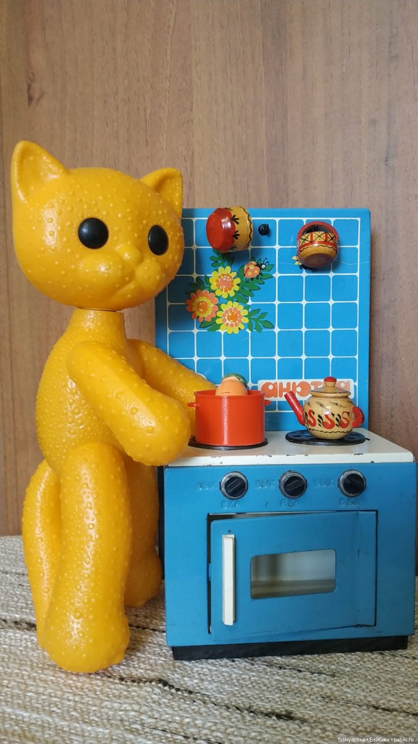 Советские кукольные кухни