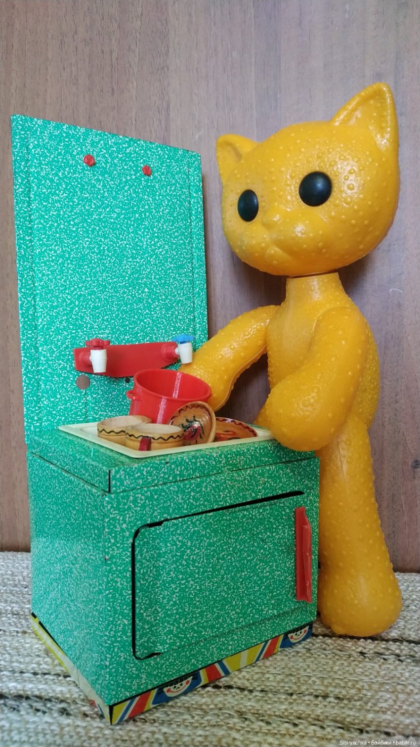 Советские кукольные кухни