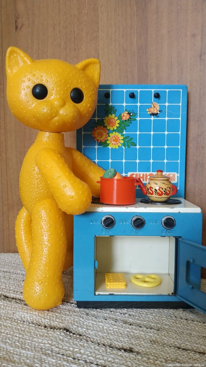 Советские кукольные кухни