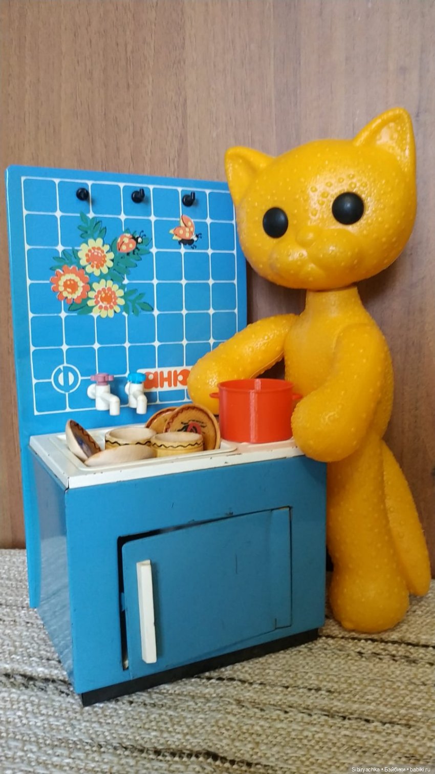 Советские кукольные кухни