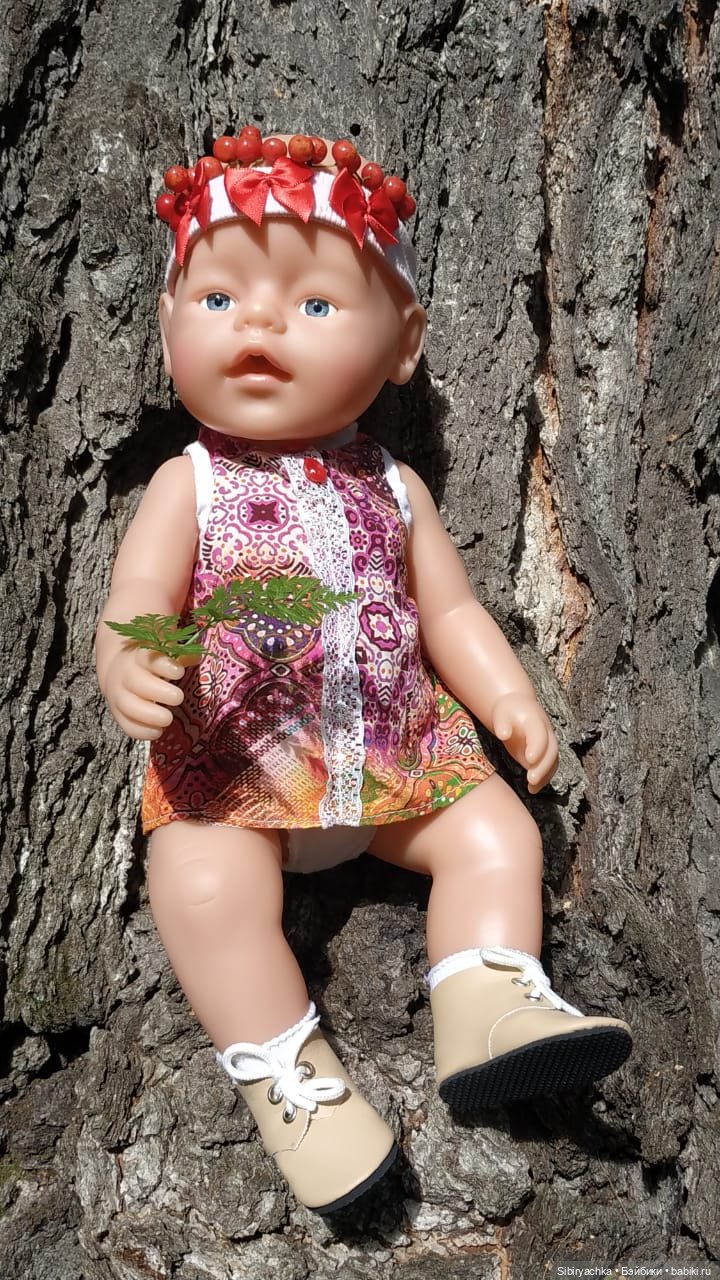 Первая прогулка Настеньки в лесу (фото 8)