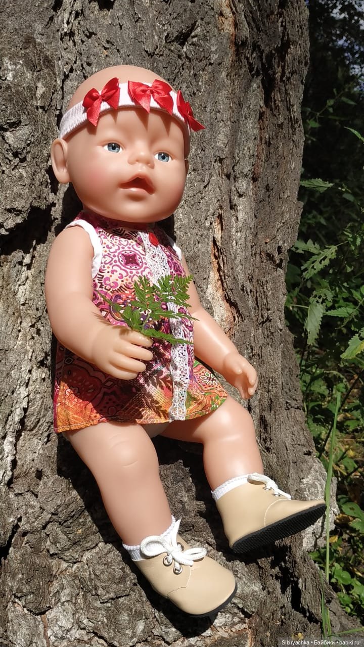 Первая прогулка Настеньки в лесу (фото 7)