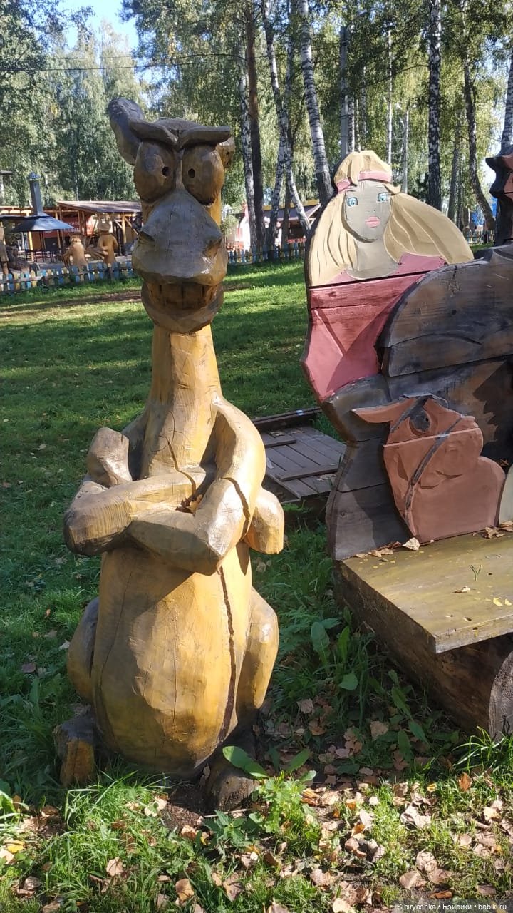 Кошечке Мурочке не сидится дома