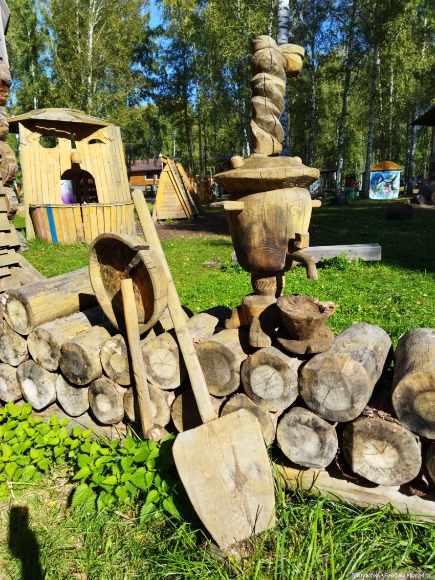 Кошечке Мурочке не сидится дома