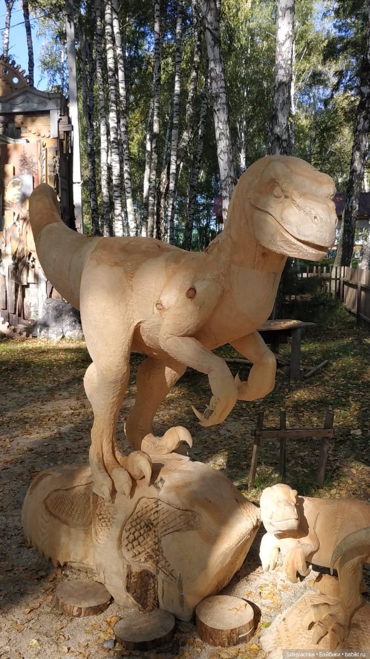 Кошечке Мурочке не сидится дома