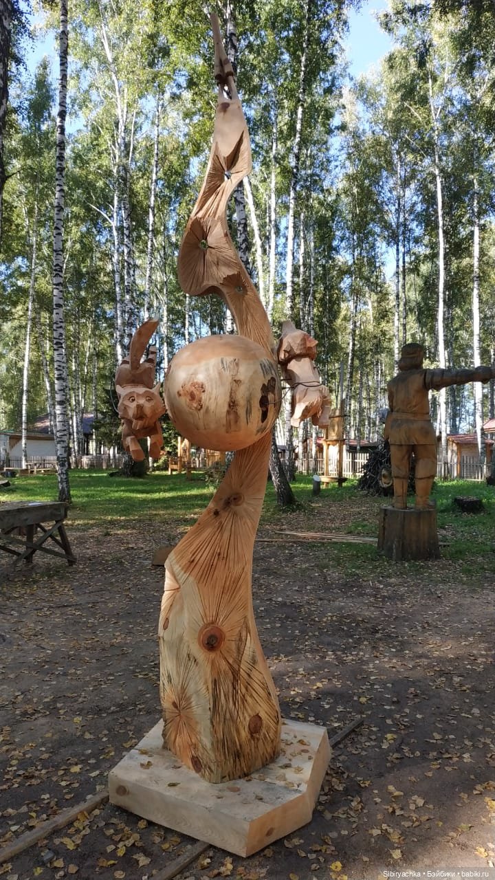 Кошечке Мурочке не сидится дома