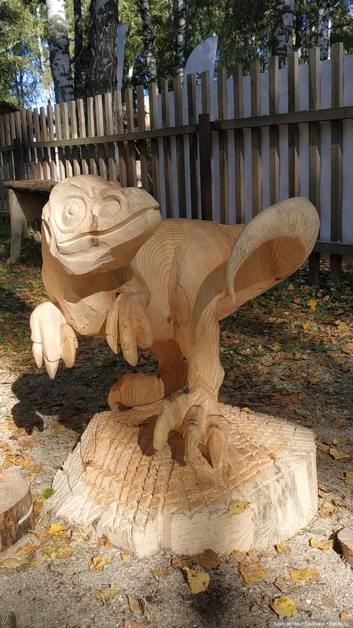 Кошечке Мурочке не сидится дома