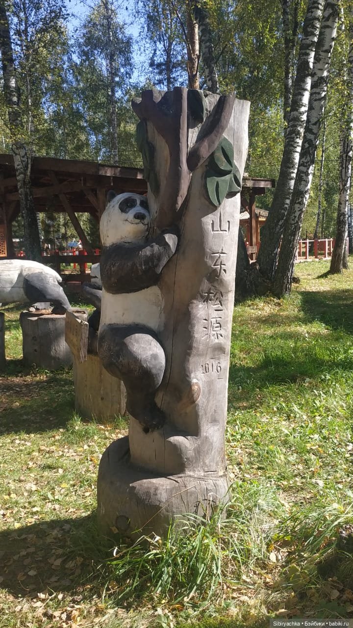 Кошечке Мурочке не сидится дома