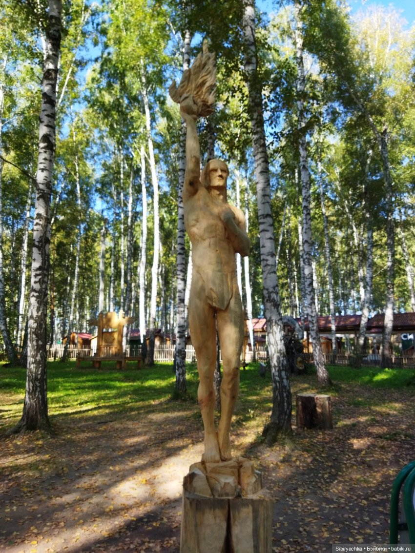 Кошечке Мурочке не сидится дома