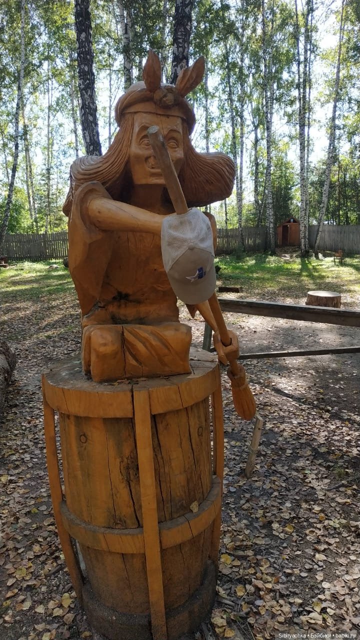 Кошечке Мурочке не сидится дома