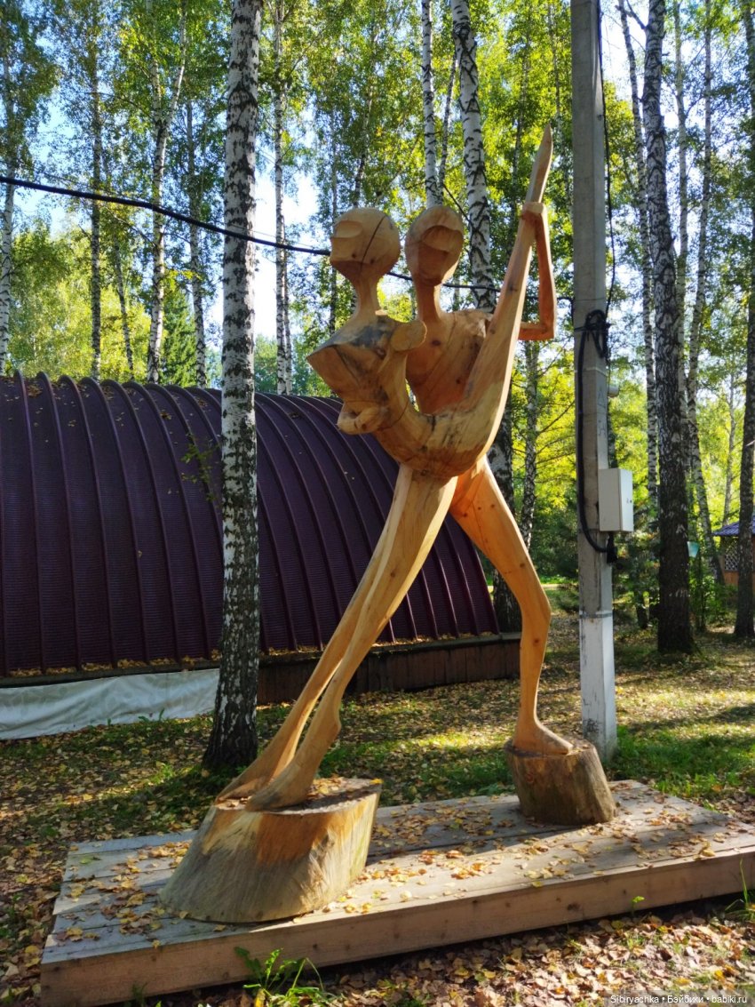 Кошечке Мурочке не сидится дома