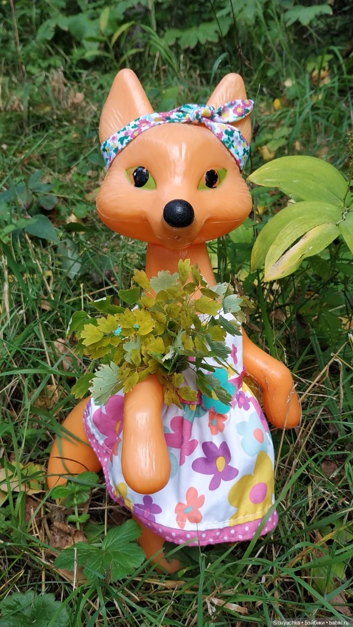 Патрикеевна в осеннем лесу