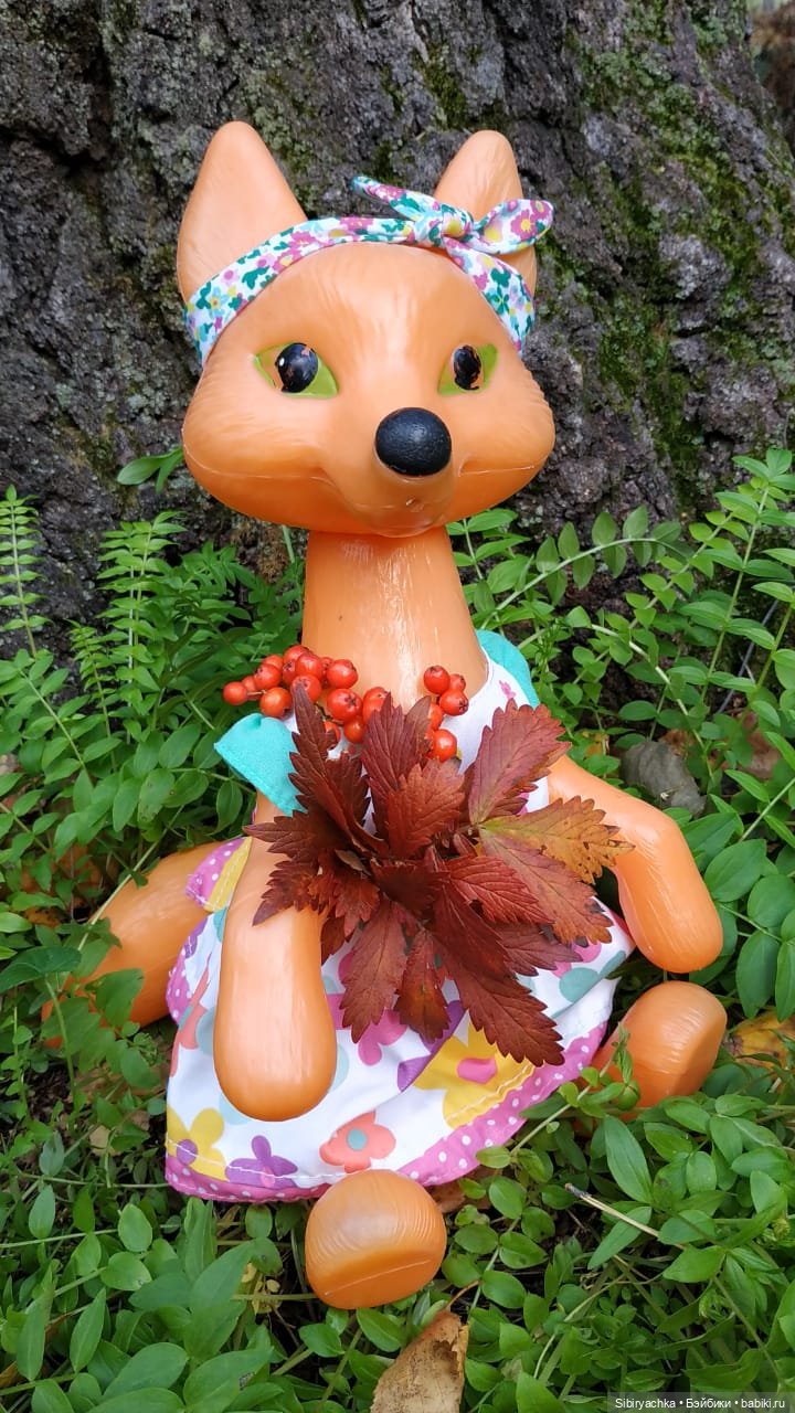 Патрикеевна в осеннем лесу