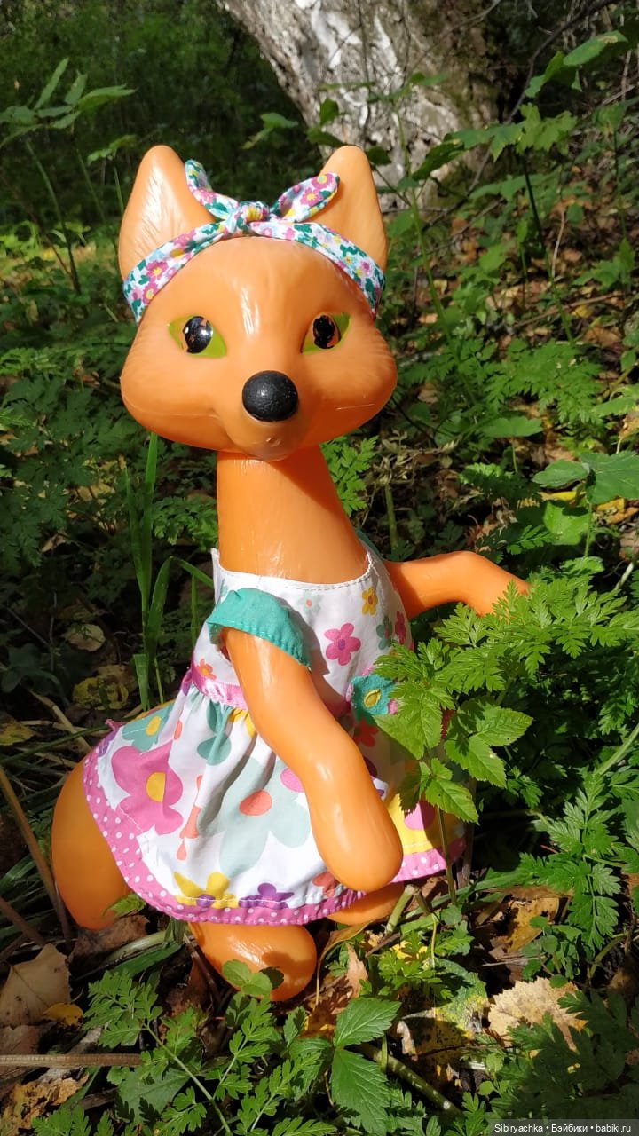 Патрикеевна в осеннем лесу