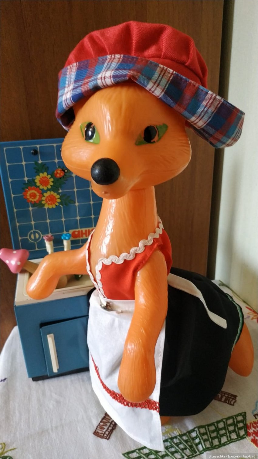 День посиделок на кухне — Игрушки СССР и советского детства: резиновые (фото 3)