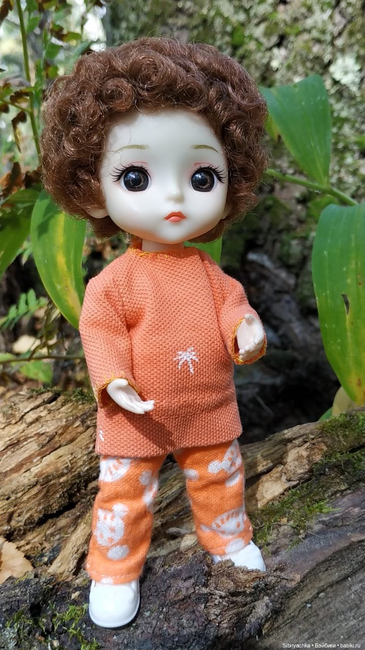 Василёк и Коленька в любимом лесу