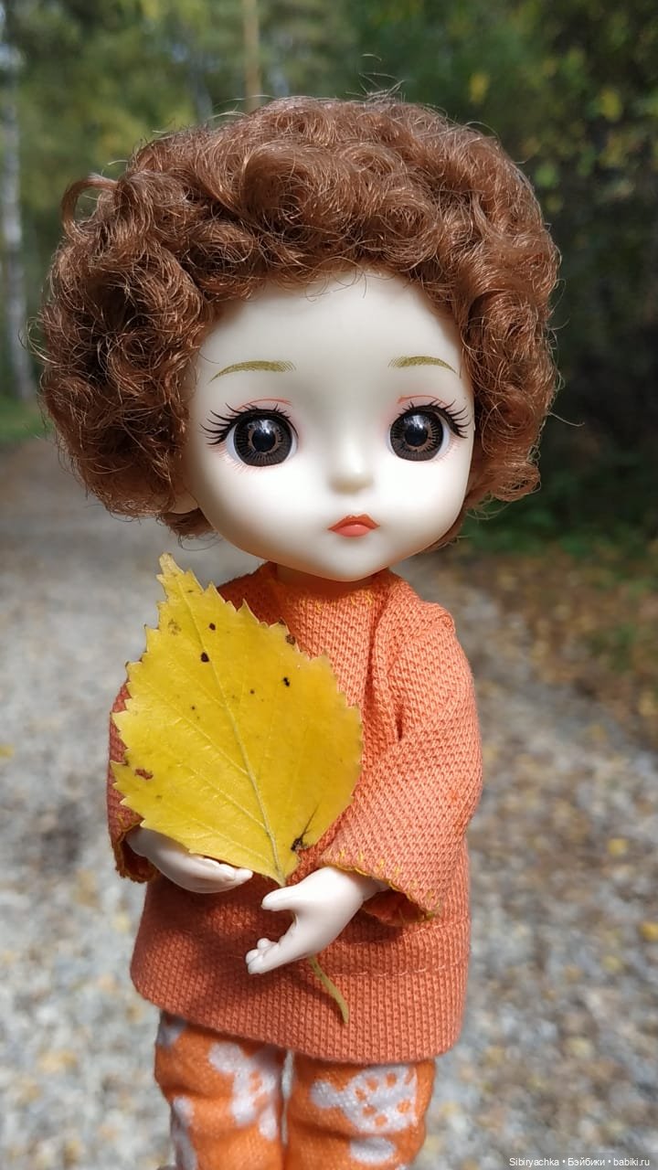 Василёк и Коленька в любимом лесу