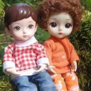 Василёк и Коленька в любимом лесу.