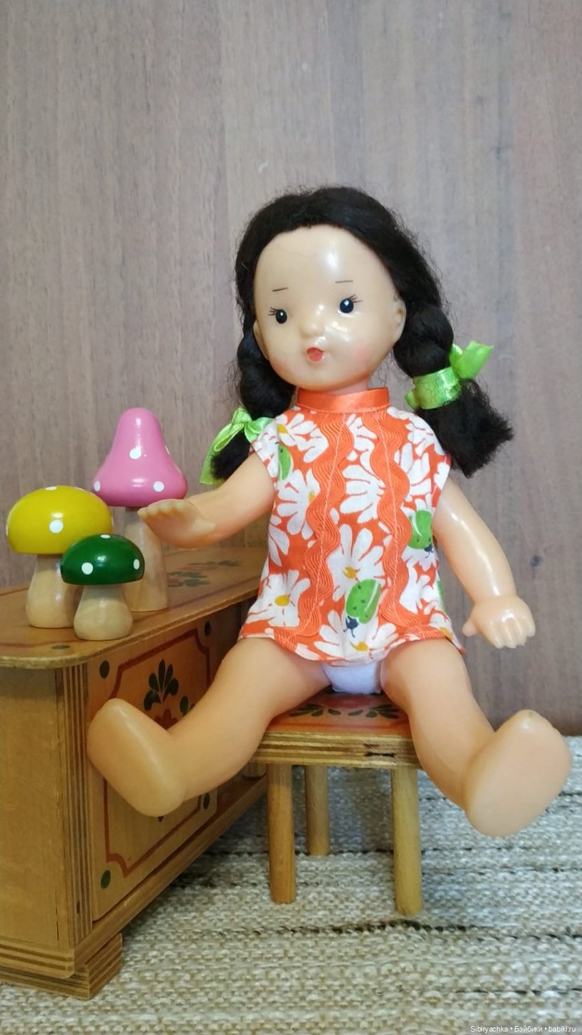 Советская кукольная мебель