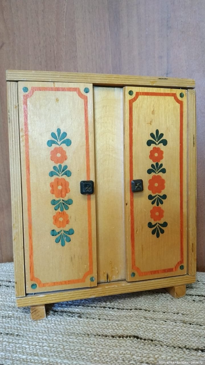 Советская кукольная мебель