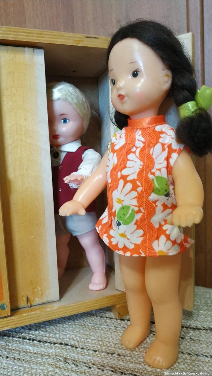 Советская кукольная мебель