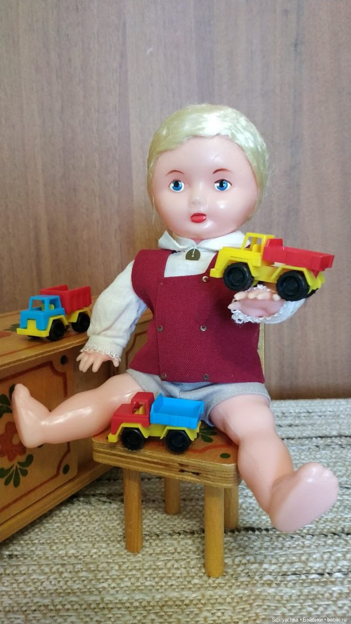 Советская кукольная мебель