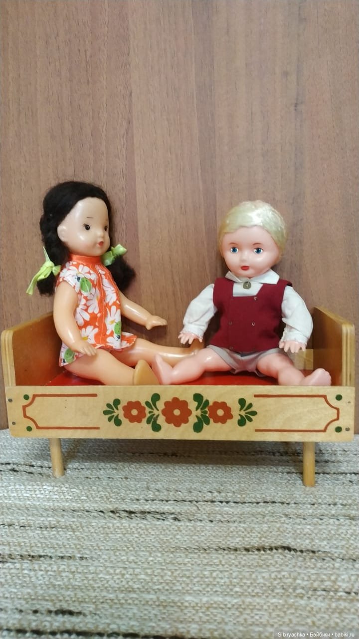 Советская кукольная мебель