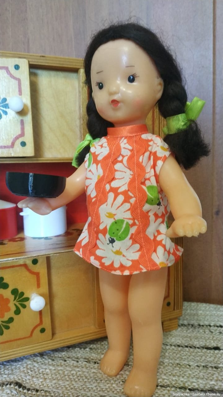 Советская кукольная мебель