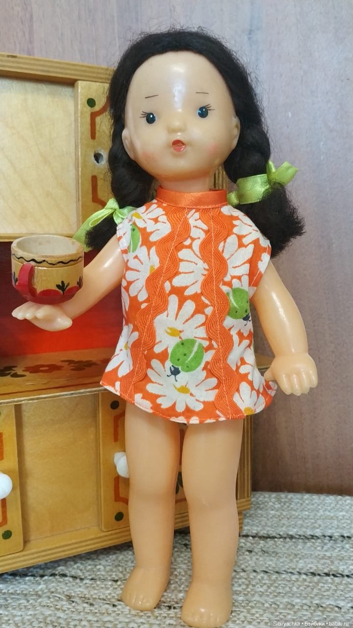 Советская кукольная мебель