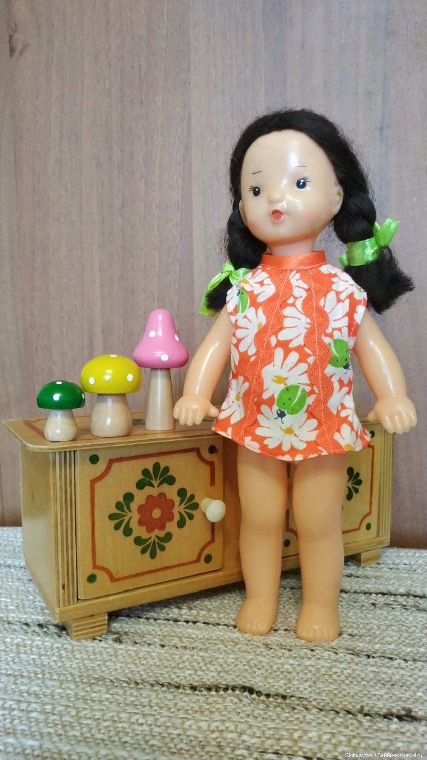 Советская кукольная мебель