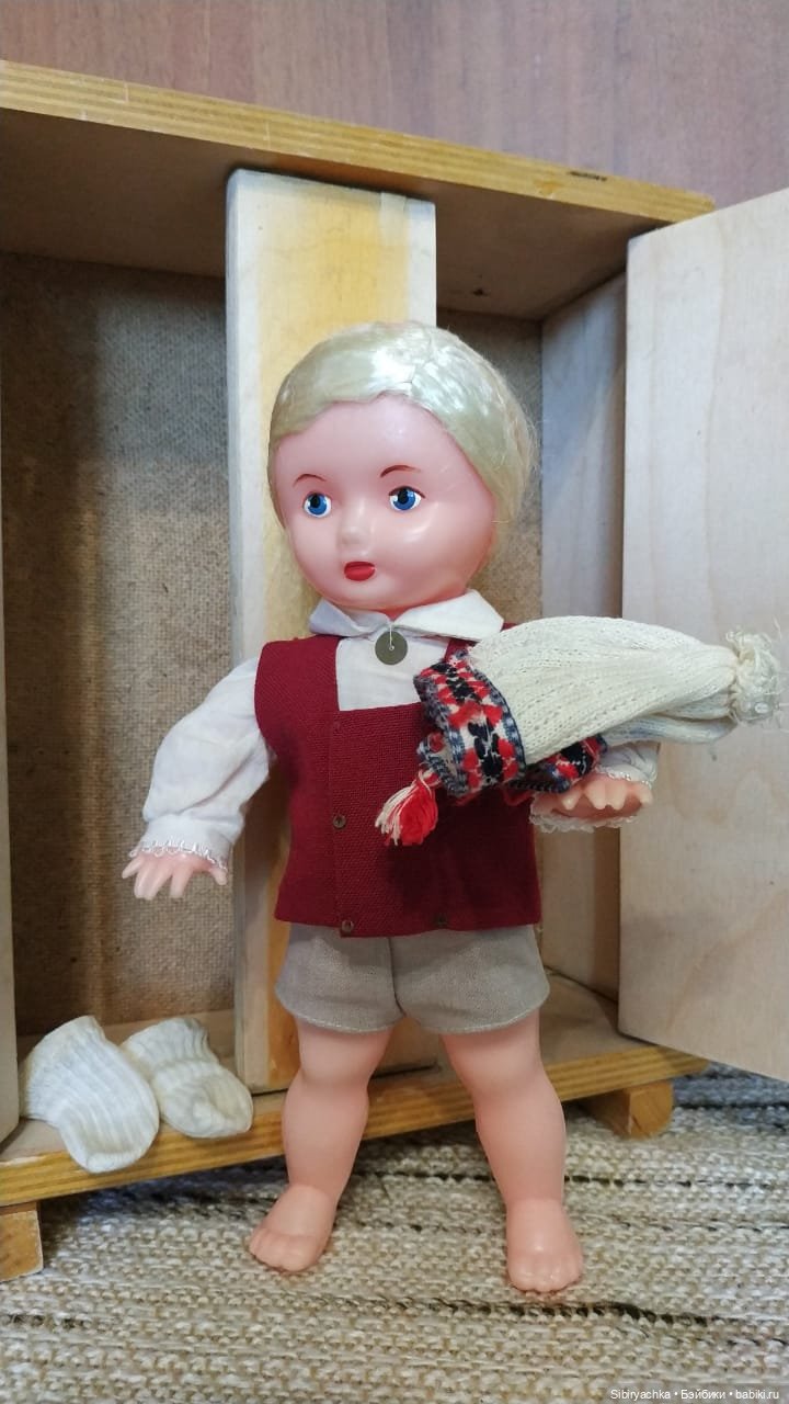 Советская кукольная мебель