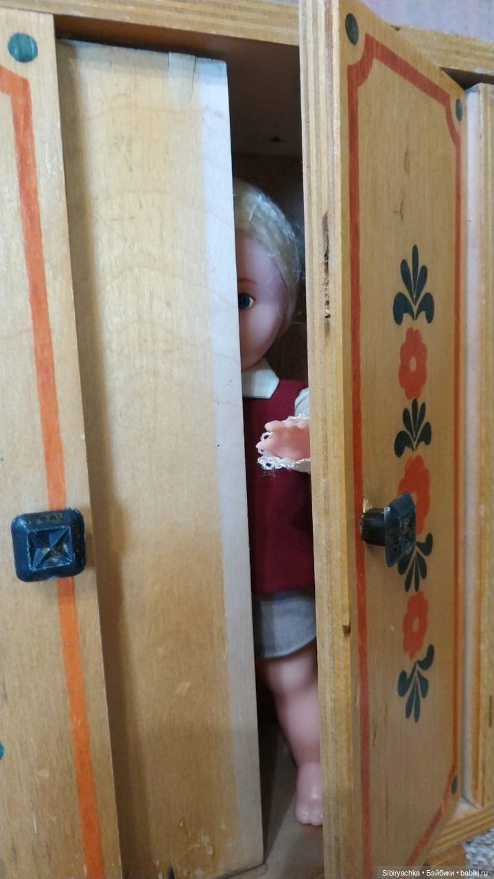 Советская кукольная мебель