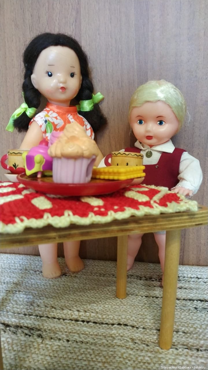 Советская кукольная мебель