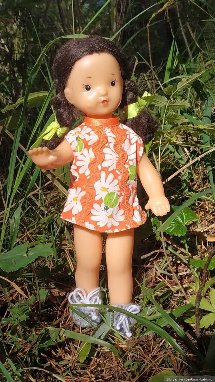 Девочка Юля и лисёнок Рыжик в любимом лесу (фото 5)