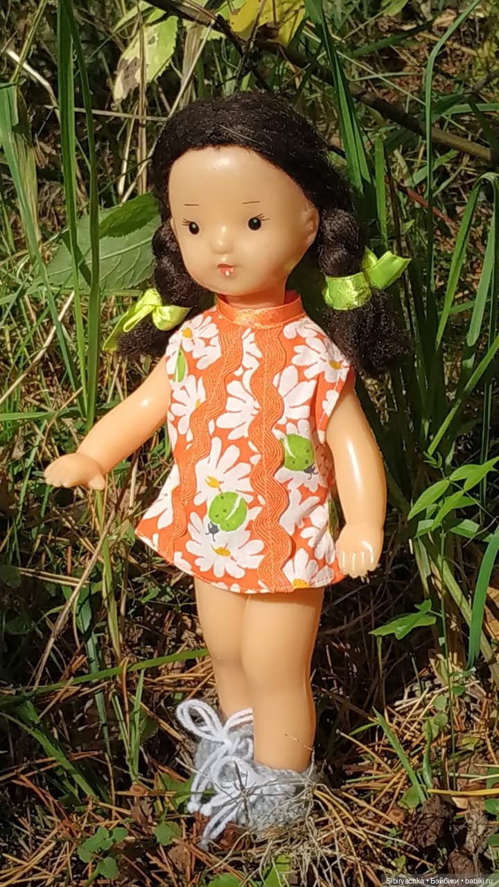 Девочка Юля и лисёнок Рыжик в любимом лесу (фото 8)