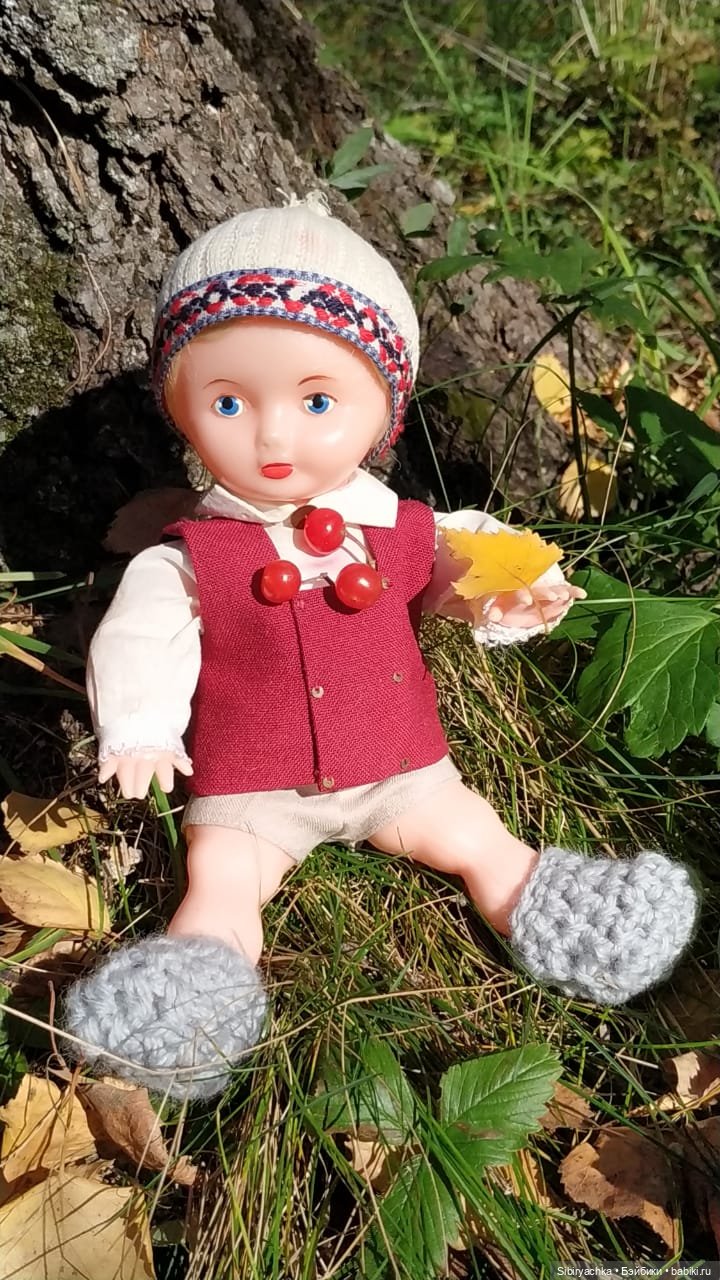 Советские дети Юля и Юри на прогулке в лесу (фото 5)