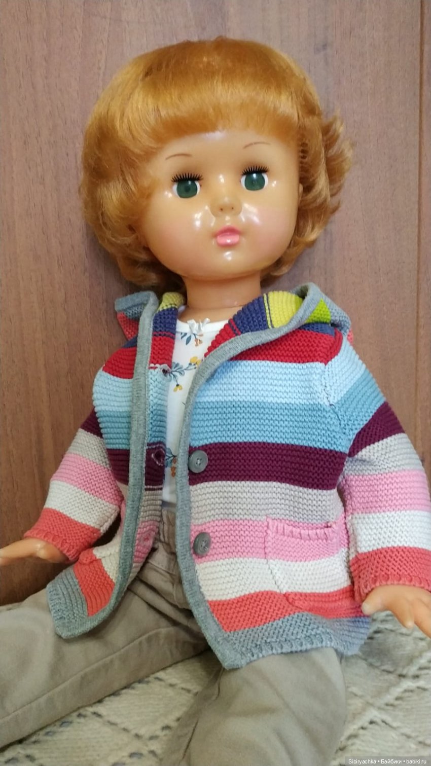 Марина примеряет осенние наряды