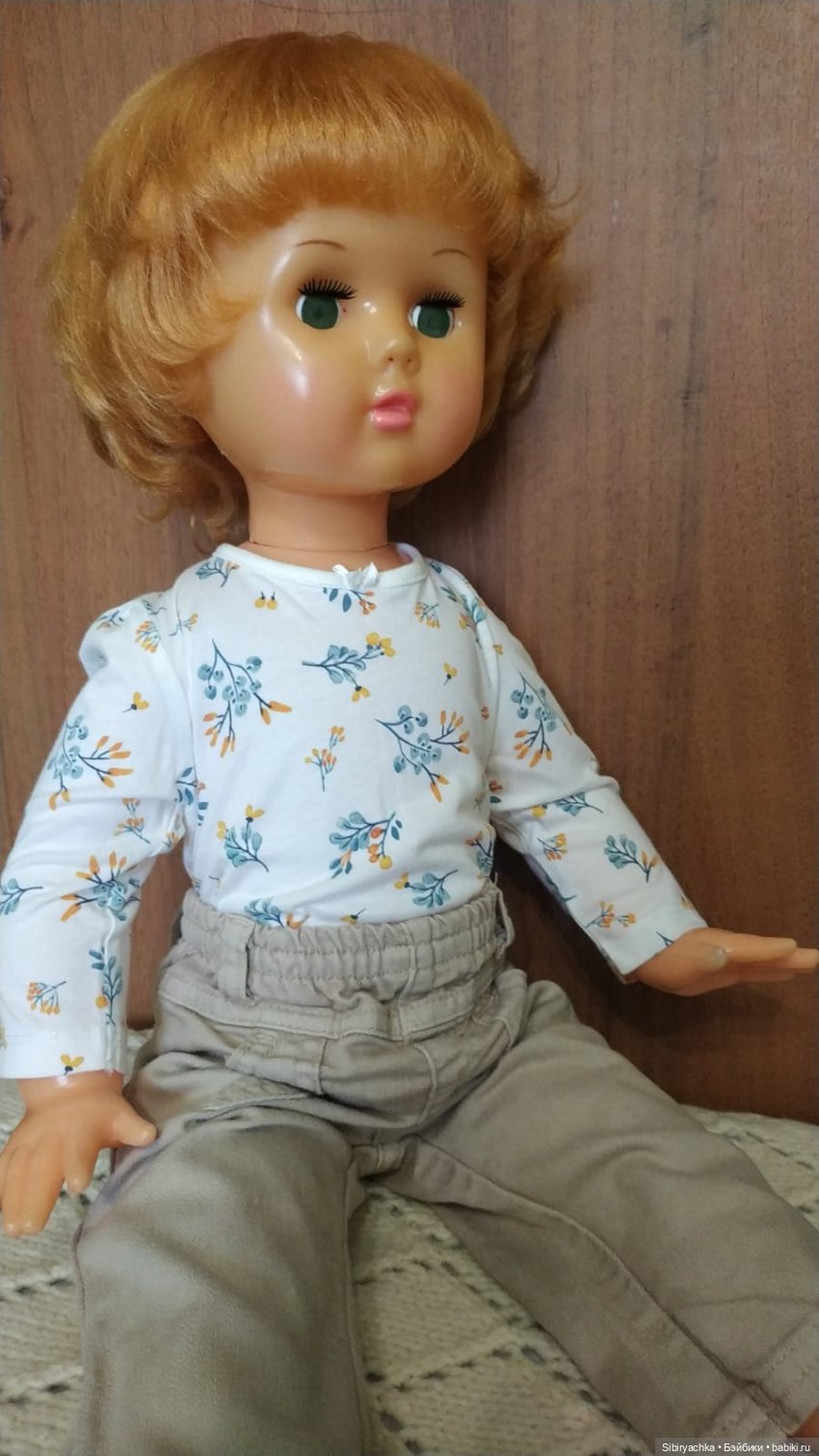 Марина примеряет осенние наряды