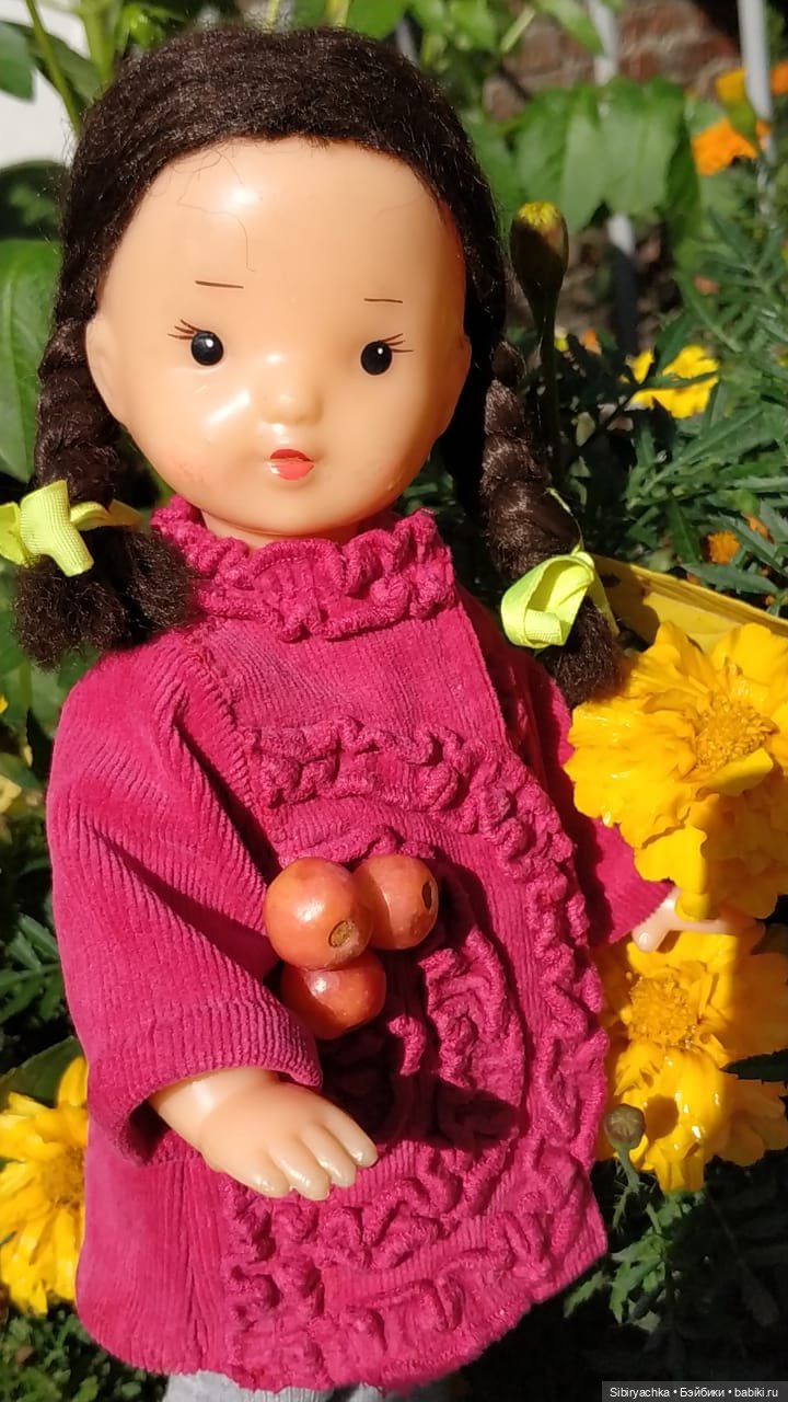 Разноцветная прогулка Юли в сентябре