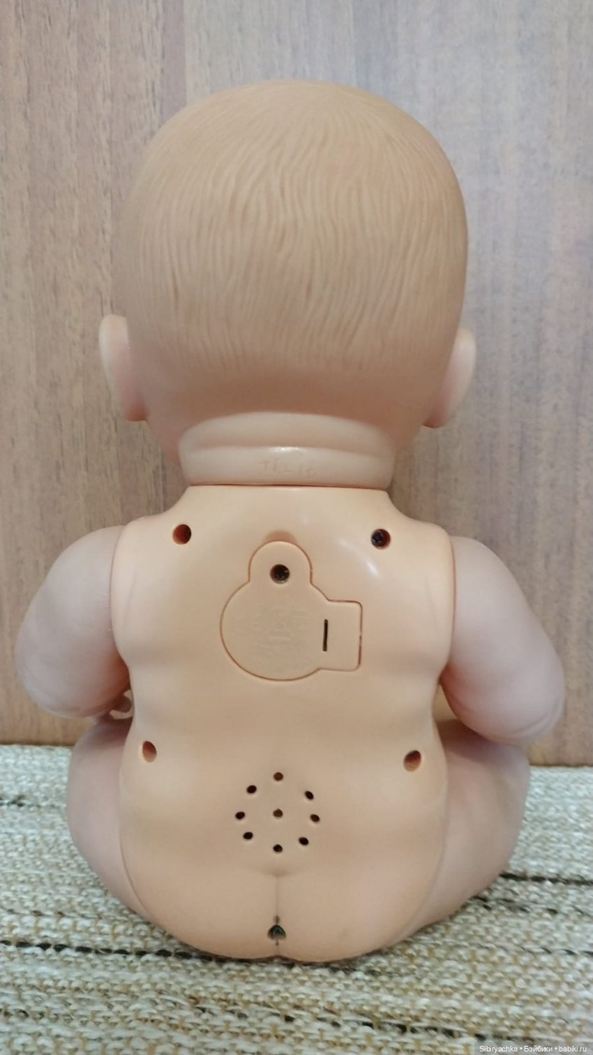 Новые находки на благотворительной полочке (фото 10)