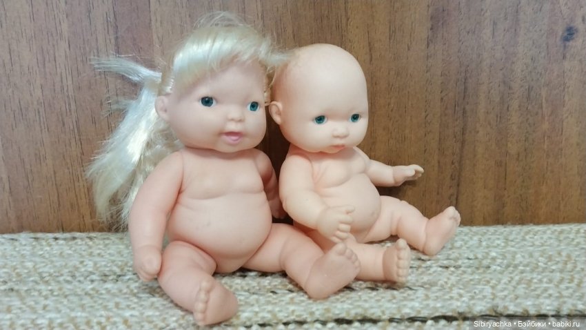 Новые находки на благотворительной полочке