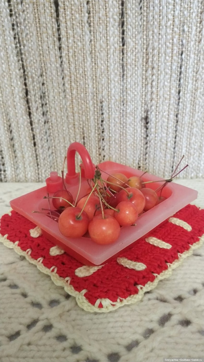 Юля, ранетки и кухонные дела