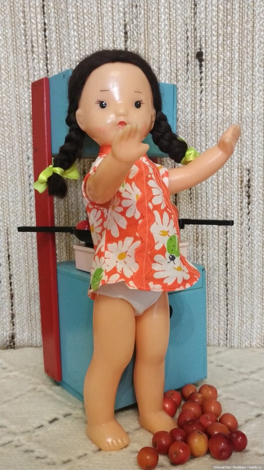 Юля, ранетки и кухонные дела