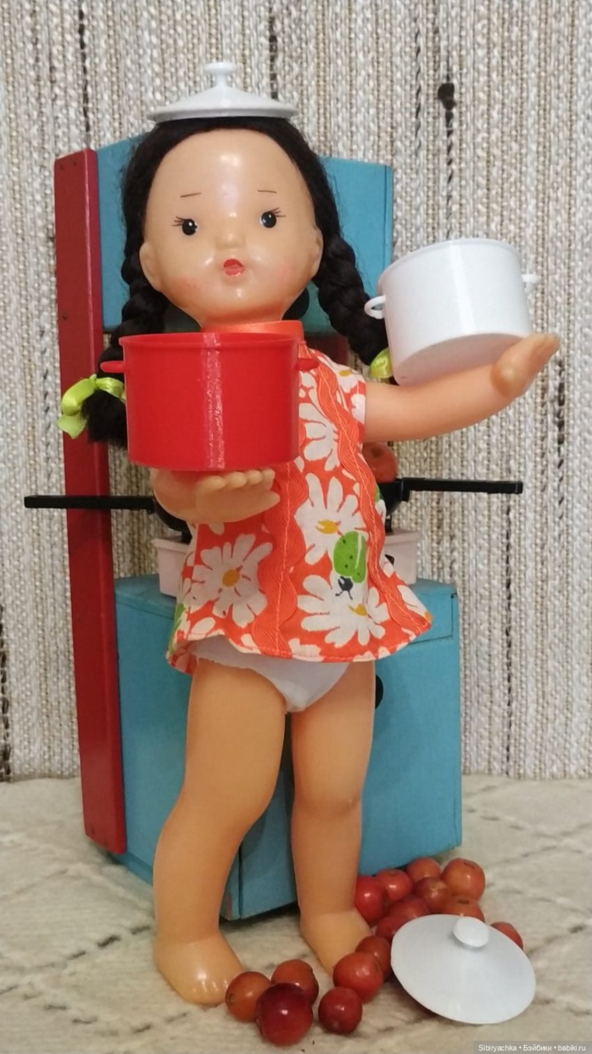 Юля, ранетки и кухонные дела