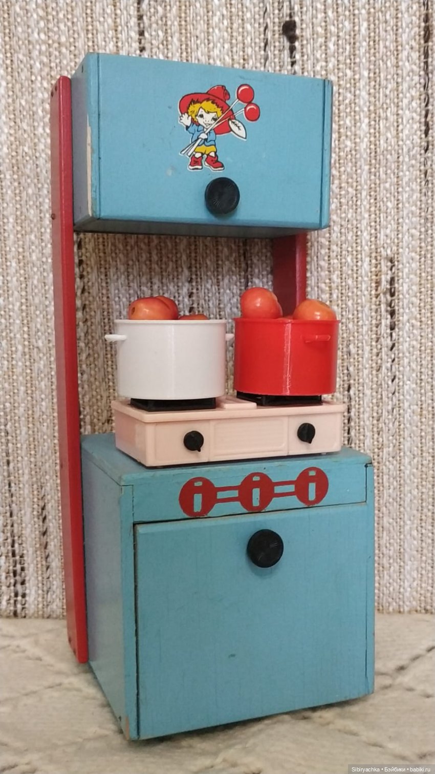 Юля, ранетки и кухонные дела