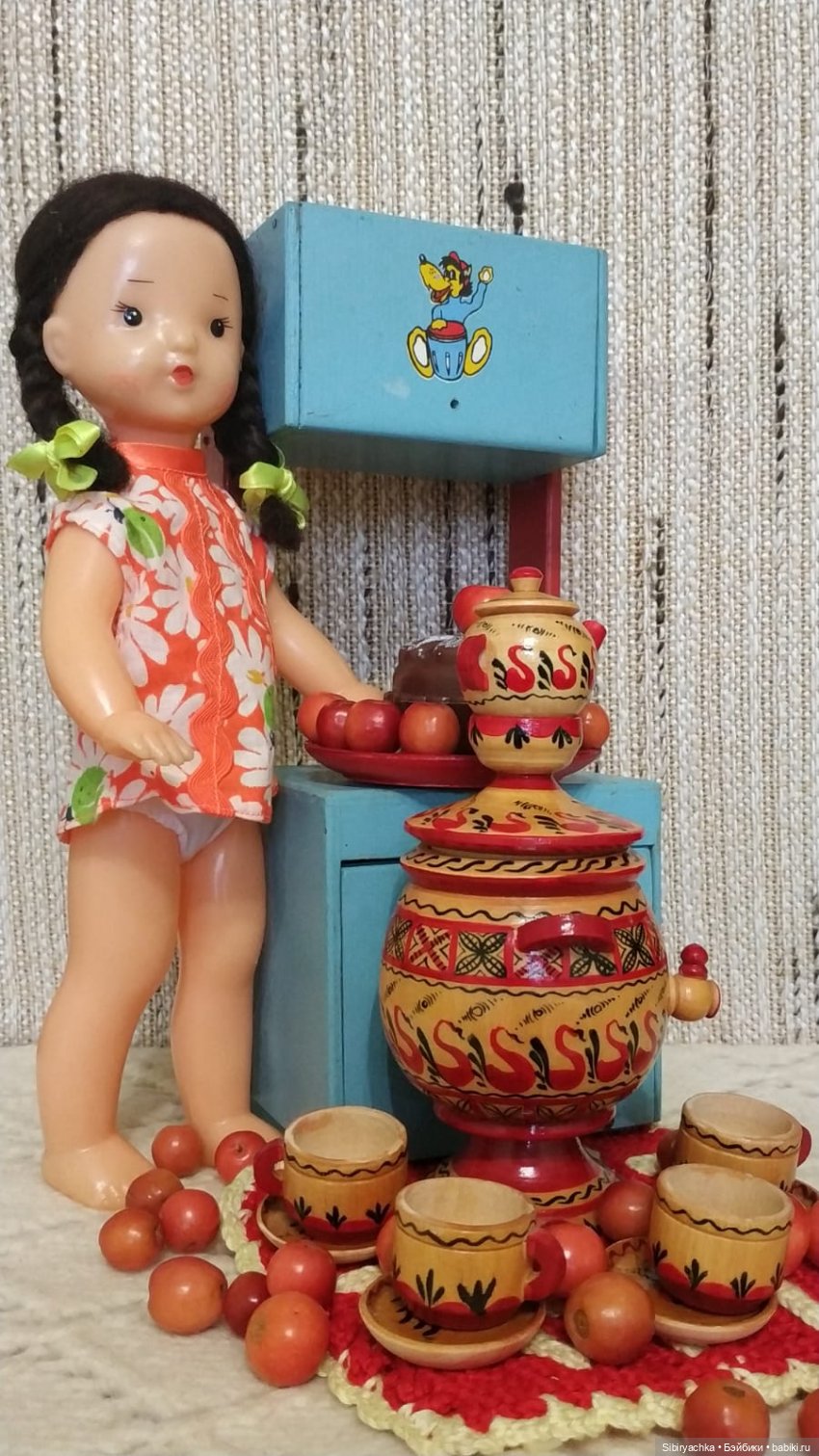 Юля, ранетки и кухонные дела